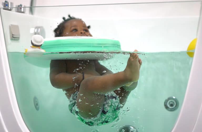 Baby float bij De Baby Spa